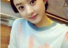 山村女孩马百娟娱乐吃瓜