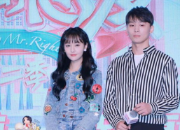 娱乐圈的都来直播间吃瓜,直播间的瓜田盛宴