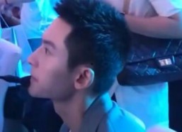 娱乐吃瓜经纪人和女星,吃瓜经纪人揭秘女星幕后故事